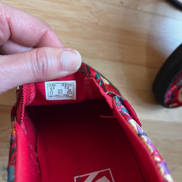 Vans!!! - Picture 5 of 6